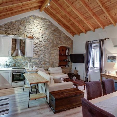 Luminous 2Bd Stone Apt In The Alleys Of Corfu Town Zewnętrze zdjęcie
